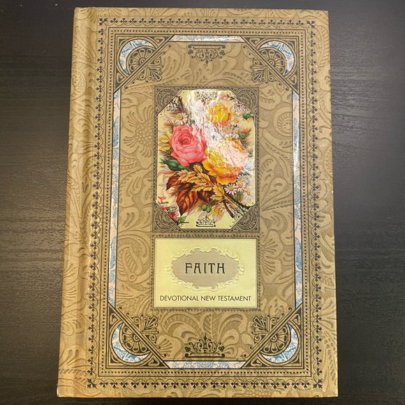 NEW Faith Devotional New Testament Psalms Proverbs